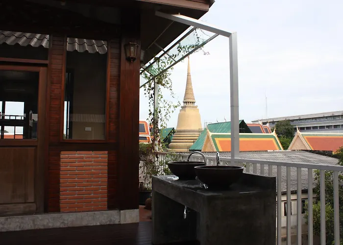 Hotel Feung Nakorn Balcony And Cafe Bangkok