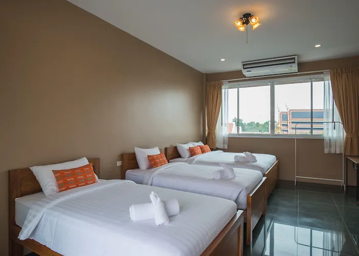 Hotel Feung Nakorn Balcony And Cafe 3*