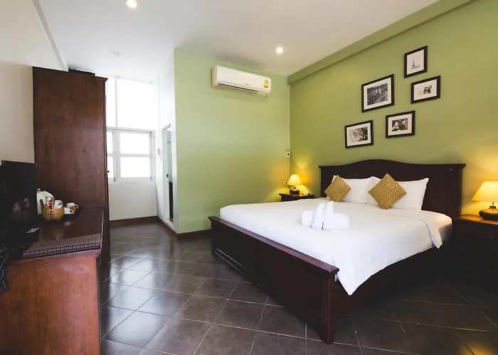 Hotel Feung Nakorn Balcony And Cafe Bangkok
